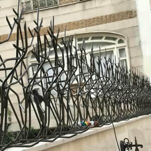 ساخت حفاظ شاخ گوزنی روی دیوار آپارتمانی و ویلا