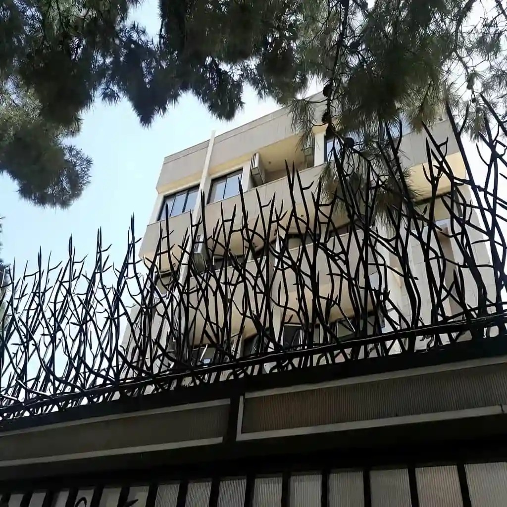 قیمت حفاظ دیوار