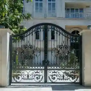 درب مدل لاله فرفورژه مدرن
