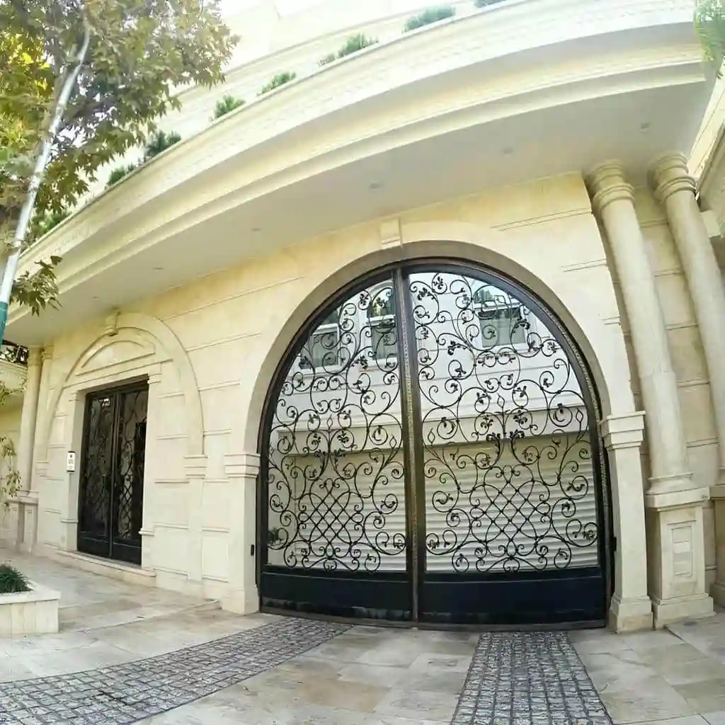 قیمت درب مدل ورسای ویلا