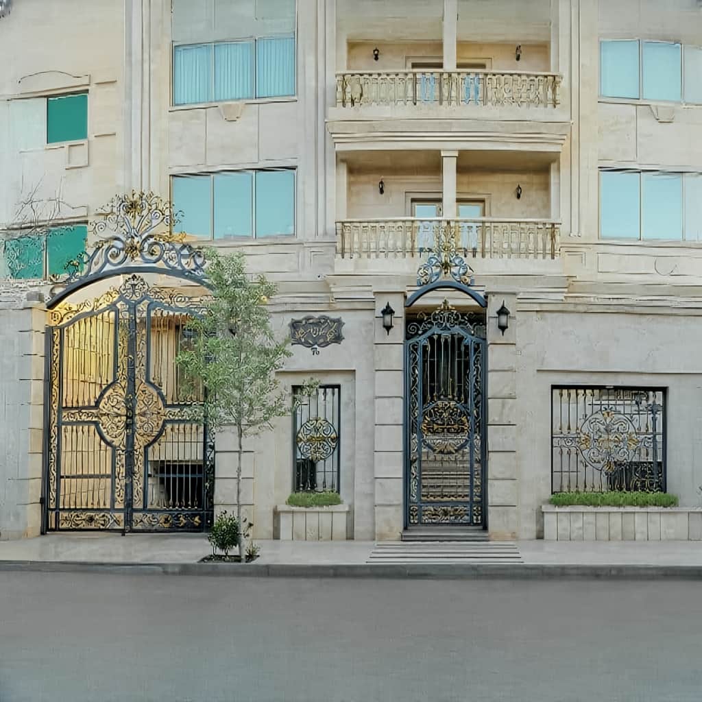 نصب درب مدل استریا پارکینگ