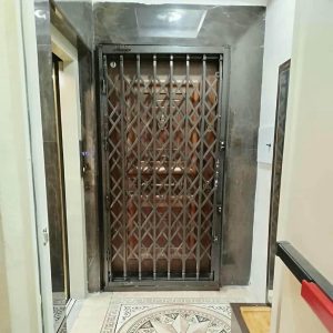 درب آکاردئونی حفاظ آهنی در کیش