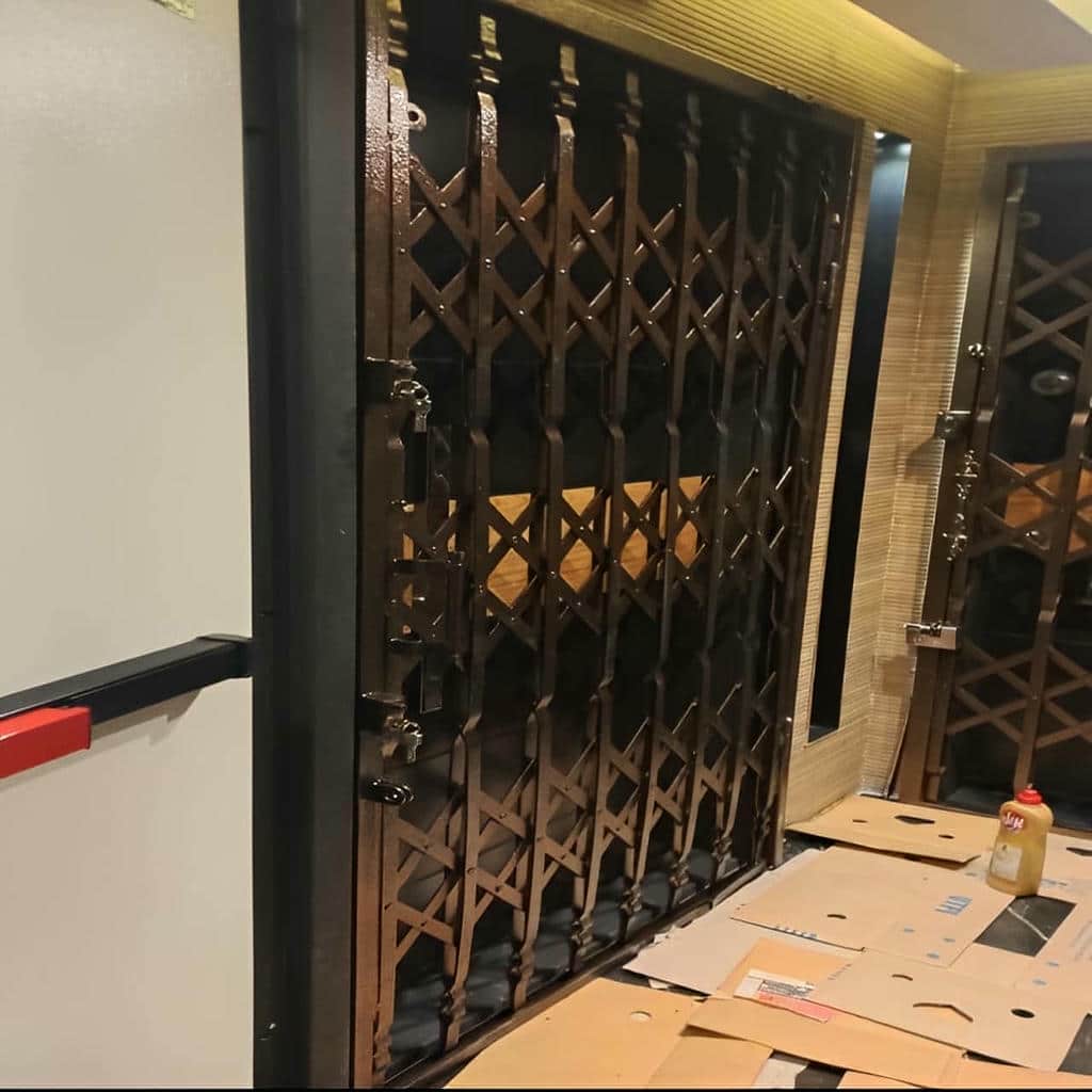 خرید درب آکاردئونی حفاظ آهنی ضدسرقت در آبسرد