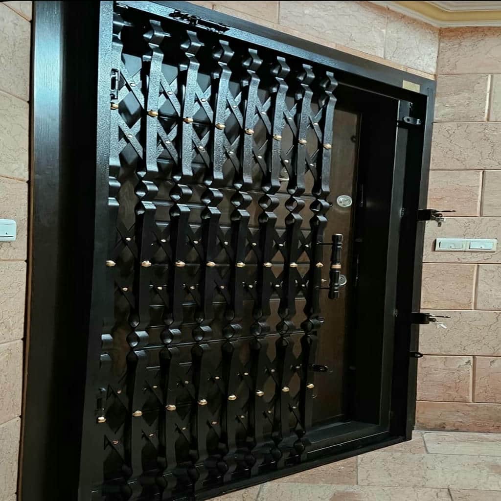 قیمت درب آکاردئونی حفاظ آهنی دفتر اداری در کیش