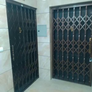 درب آکاردئونی حفاظ آهنی در فشم