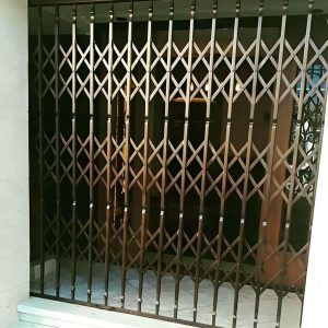 درب آکاردئونی حفاظ آهنی در گرگان