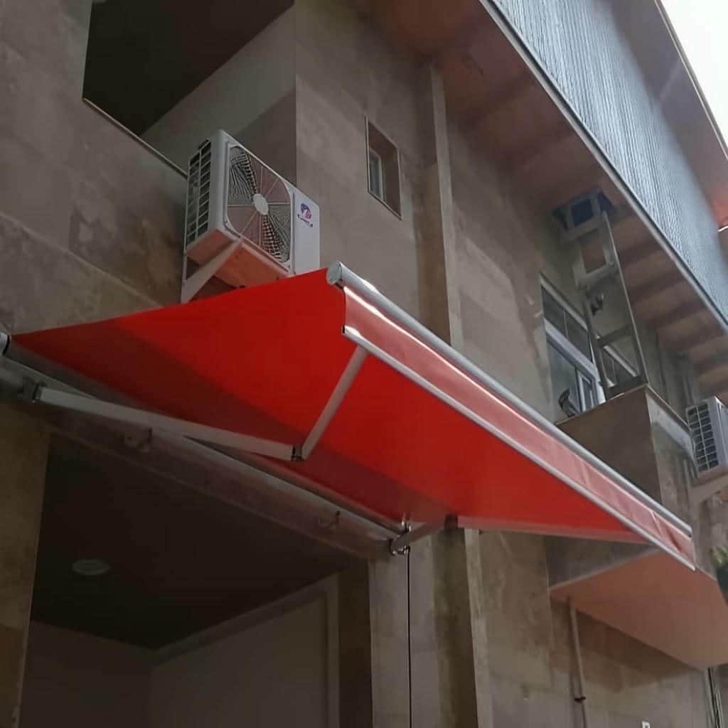 نصب سایه بان برقی اتوماتیک ضد UV در بجنورد
