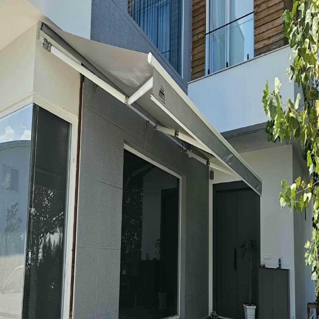 نصب سایبان برقی اتوماتیک پارکینگ در کرمان