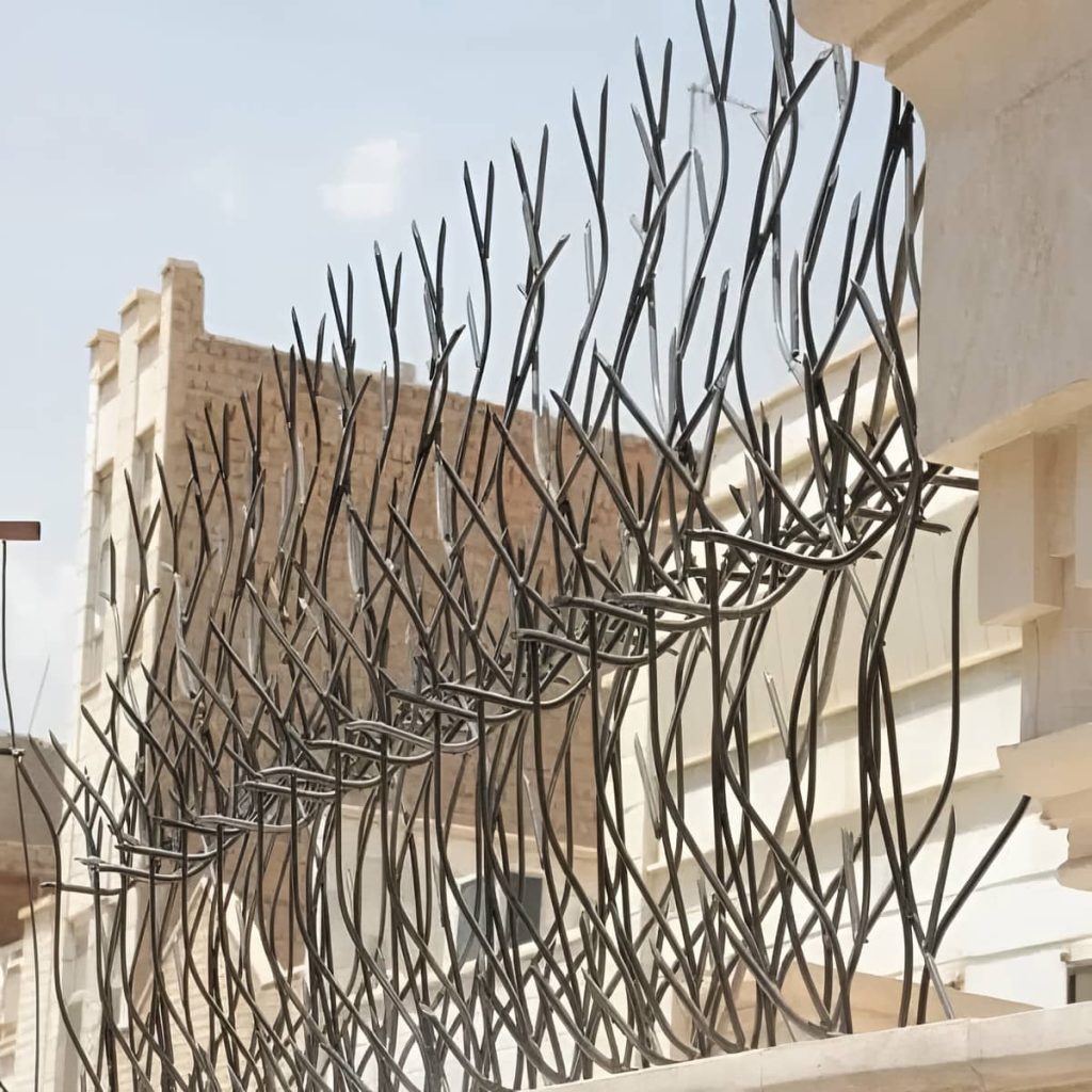 قیمت حفاظ شاخ گوزنی دیوار ویلا در طالقان