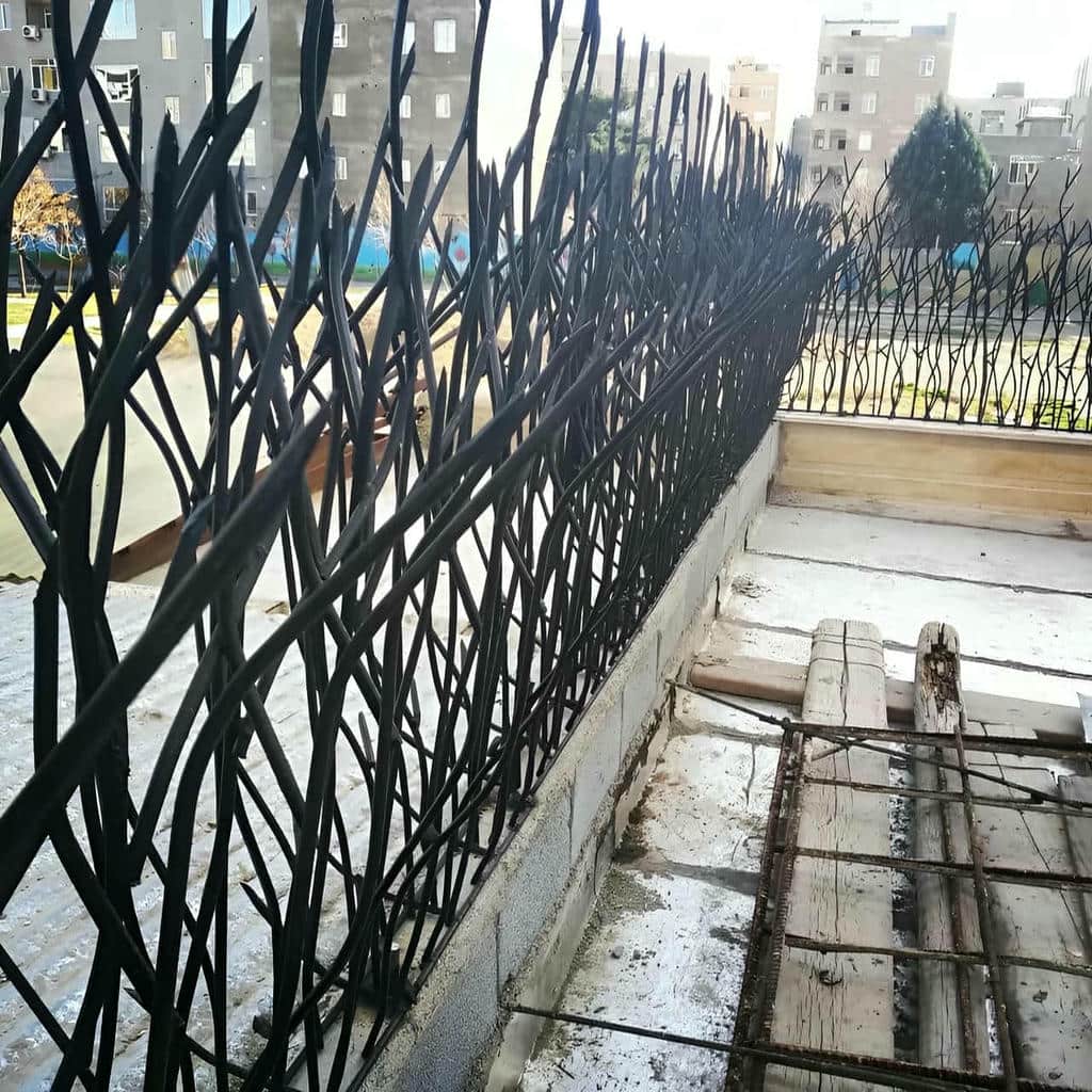 فروش حفاظ شاخ گوزنی نوک های تیز در قم
