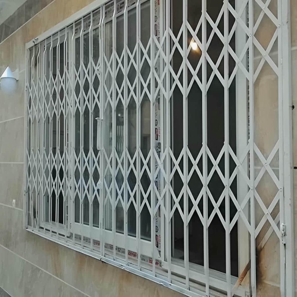 حفاظ پنجره فرفورژه در مشهد