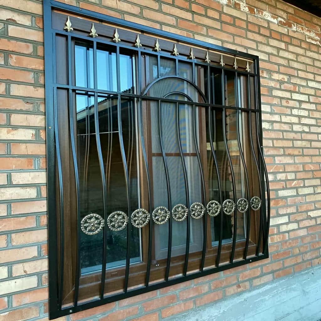 خرید حفاظ پنجره فرفورژه پنجره‌های مشرف در خرم آباد