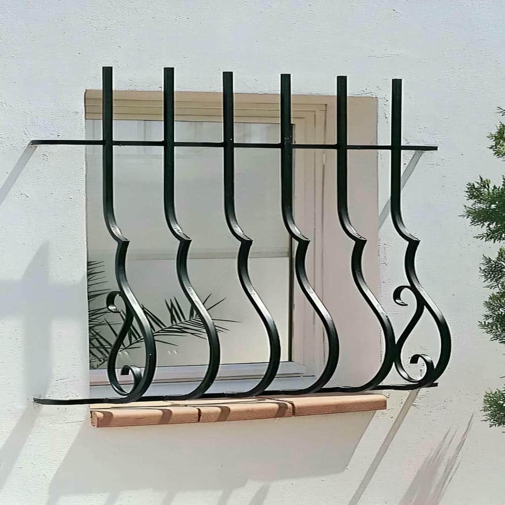 حفاظ پنجره فرفورژه در خرم آباد