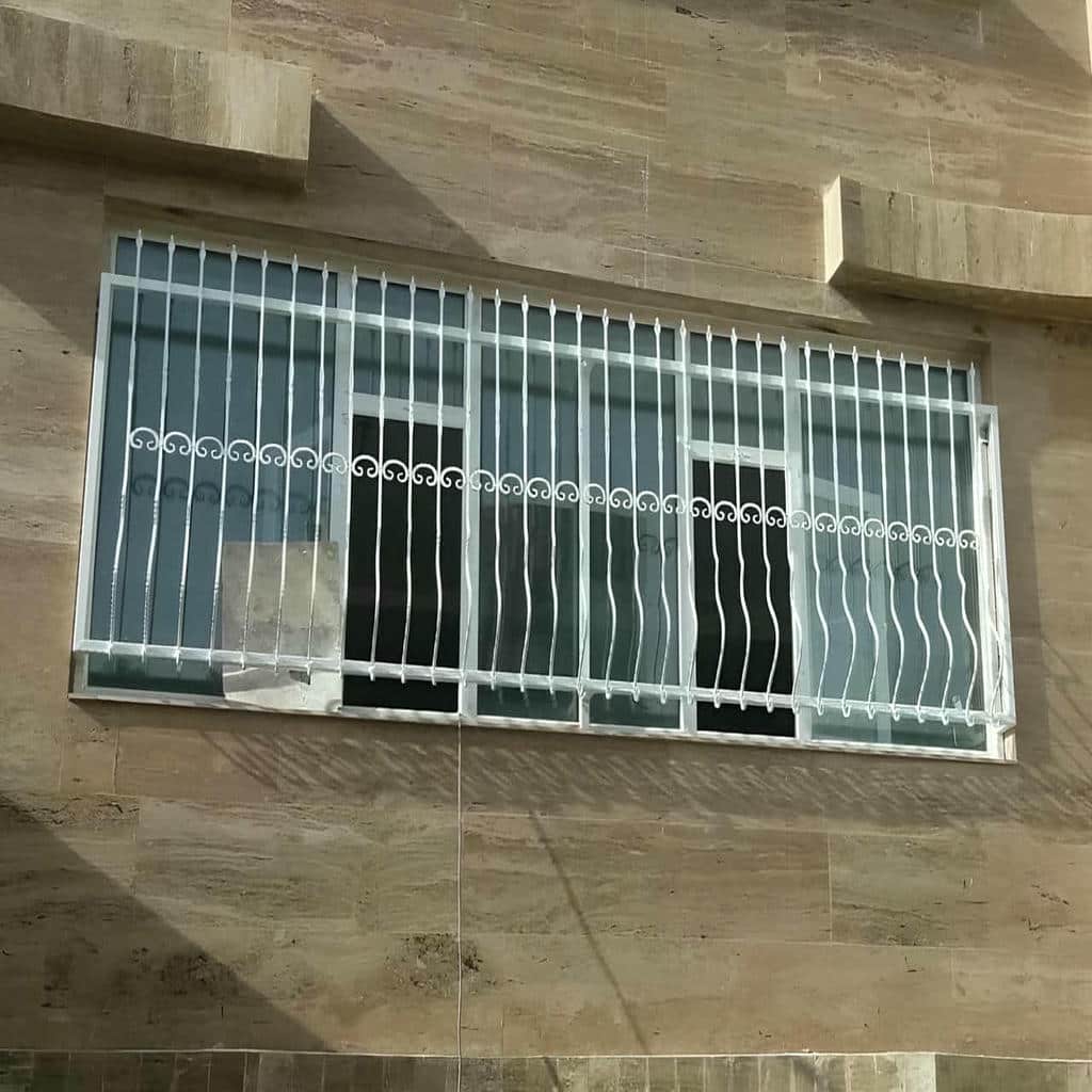 کارخانه حفاظ پنجره فرفورژه رنگ کوره‌ای در نسیم شهر