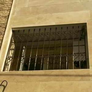 حفاظ پنجره فرفورژه در ساری