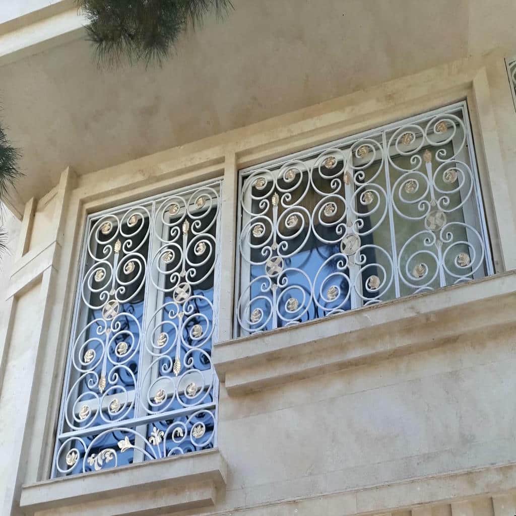 خرید حفاظ پنجره فرفورژه طرح ساده در سقز
