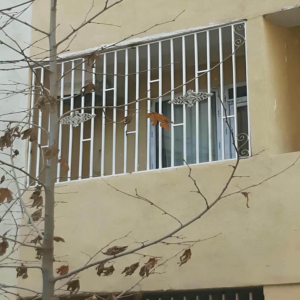 فروش حفاظ پنجره فرفورژه پنجره مشرف در مریوان