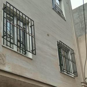 حفاظ پنجره فرفورژه در ایلام