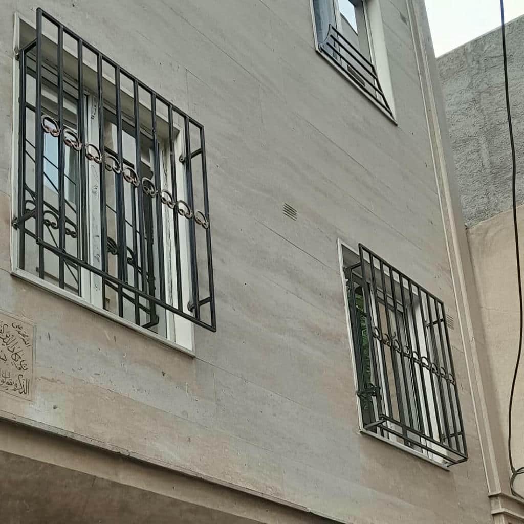 حفاظ پنجره فرفورژه در ایلام