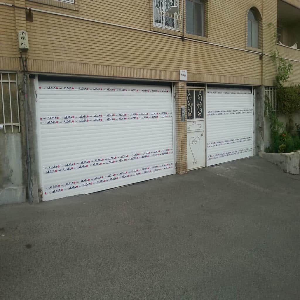 نصب کرکره برقی اتوماتیک مغازه در یزد