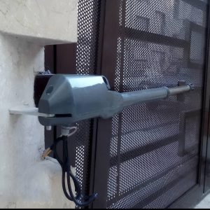 جک درب پارکینگ اتوماتیک در پردیس
