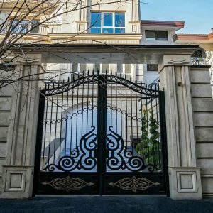 درب حیاط ویلایی در رامسر