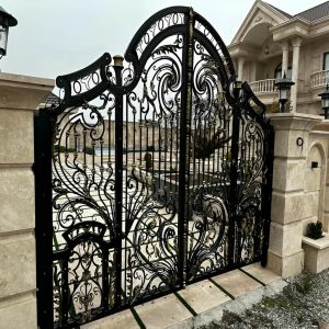 درب حیاط پارکینگ در قم