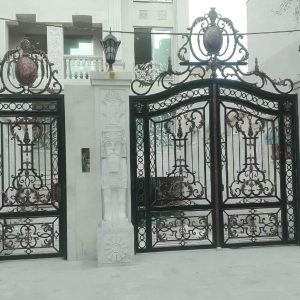 درب حیاط پارکینگ ویلایی در لواسان