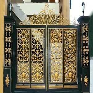درب حیاط پارکینگ در هشتگرد