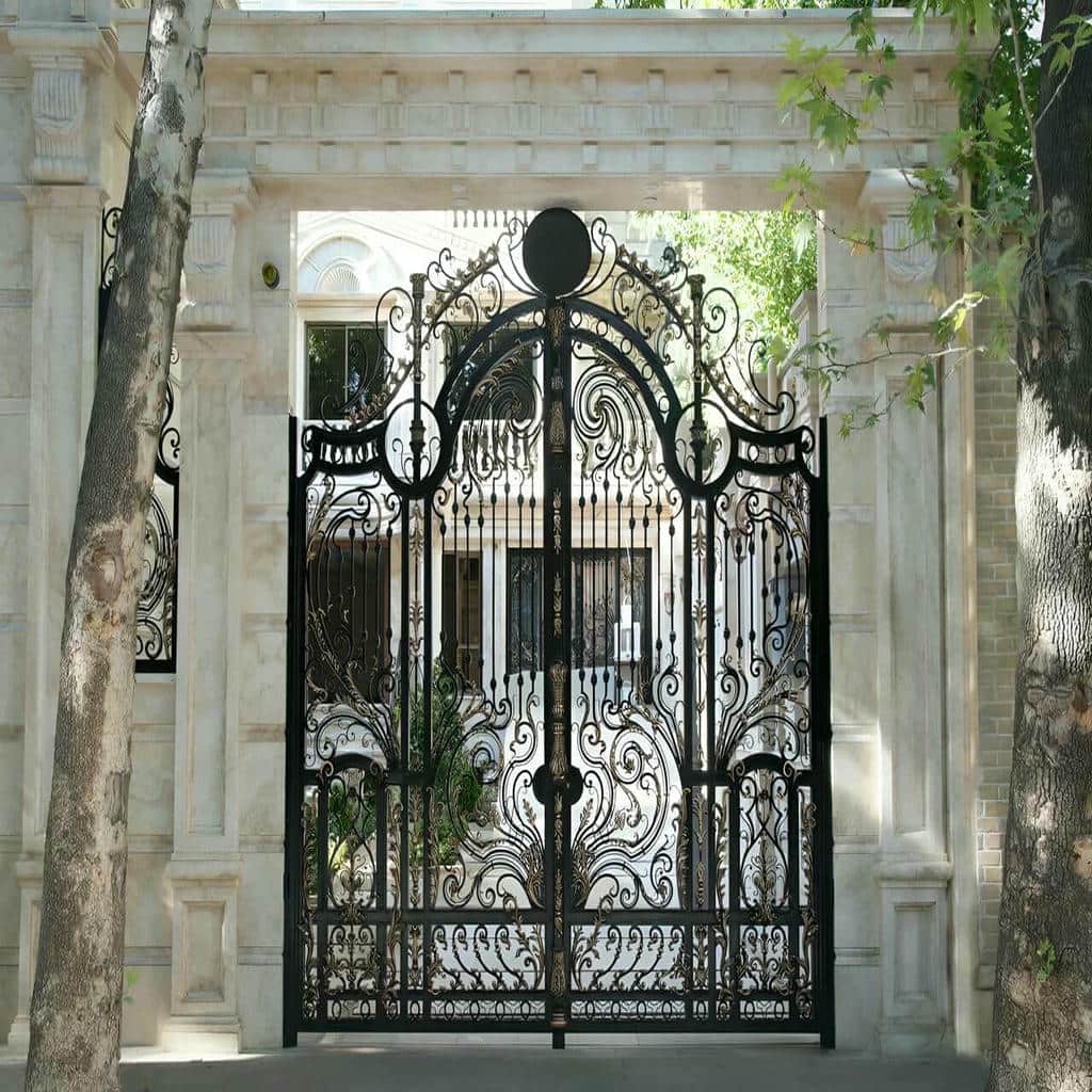 خرید درب حیاط پارکینگ ویلایی فرفورژه در مریوان