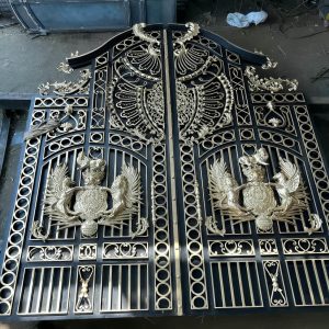 درب حیاط پارکینگ در خرم آباد