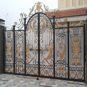 درب حیاط ویلایی در اردبیل
