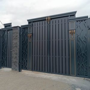 درب حیاط ویلایی در همدان
