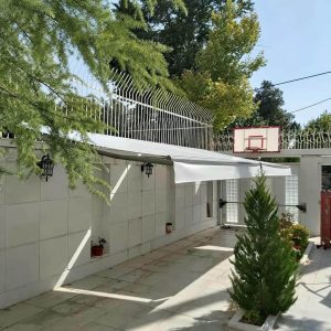 سایبان برقی روف گاردن با سازه محکم در فضای باز سایبان برقی مقاوم برای روف گاردن