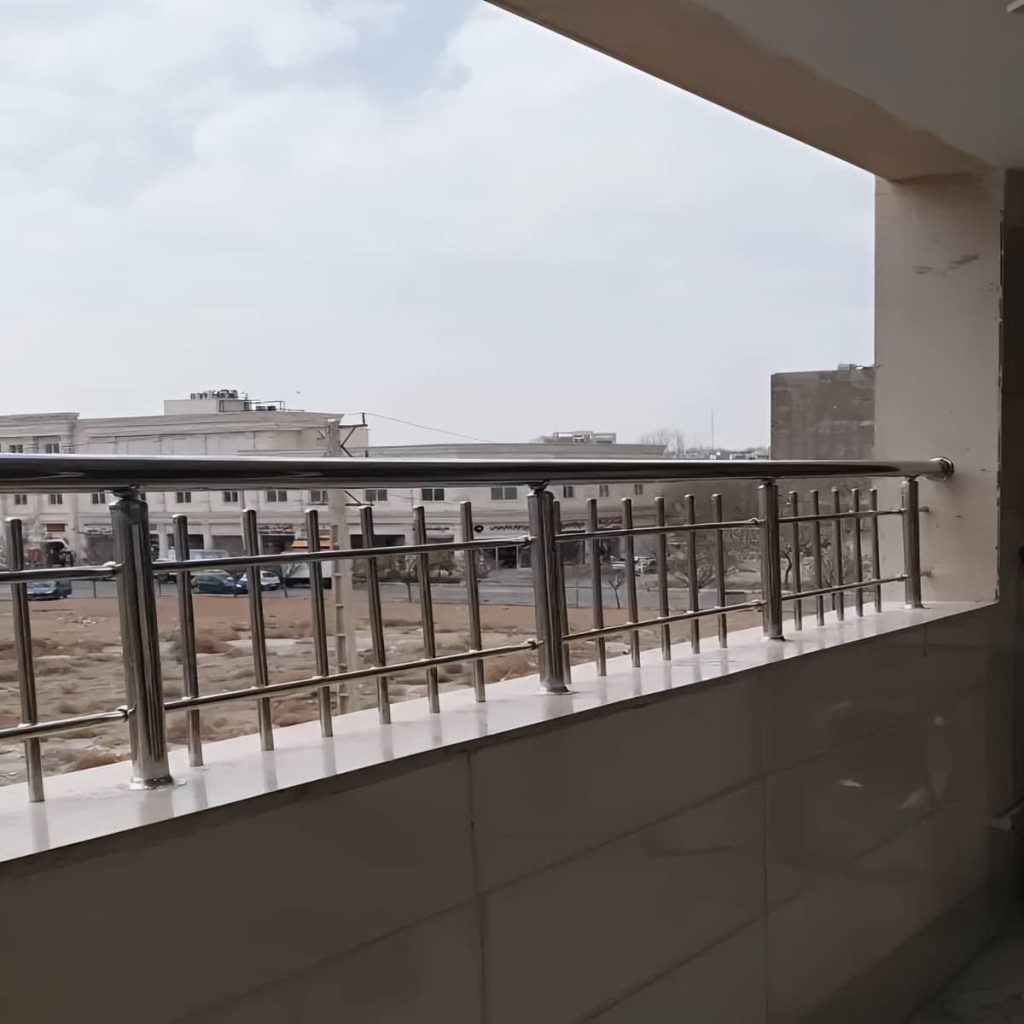 سفارش نرده استیل لوکس برای بالکن