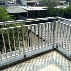 نرده استیل تراس مدرن