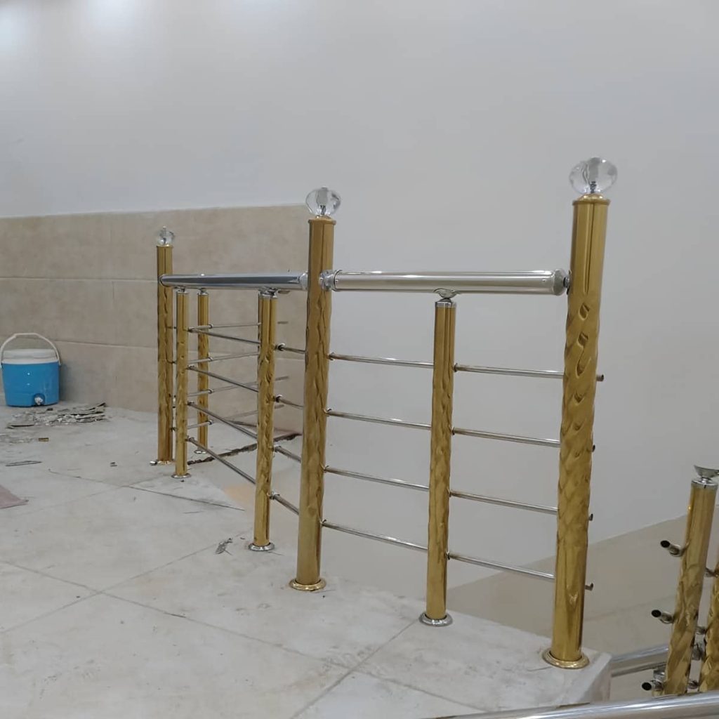 نرده استیل لوکس برای راه پله مدرن