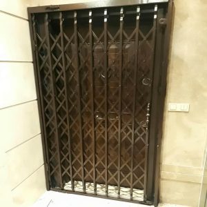 عوامل موثر بر قیمت درب آکاردئونی هنگام سفارش
