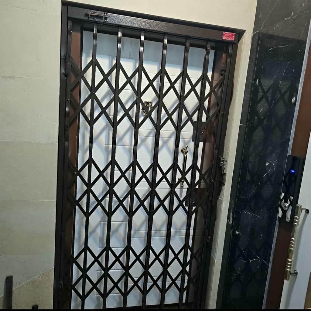 خرید درب آکاردئونی قفل مخفی کتابی کم جا