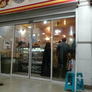 9 نمونه درب اتوماتیک شیشه ای گردان لابی