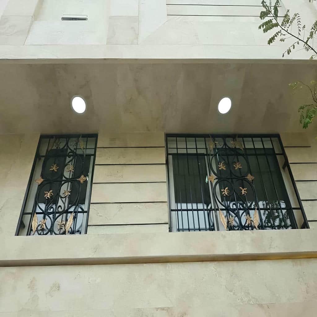سفارش حفاظ پنجره ساده خطی با خطوط افقی