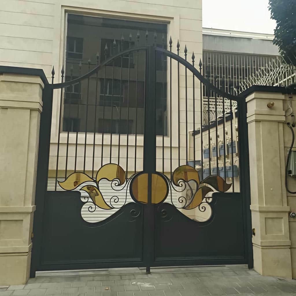 سفارش درب پارکینگ آهنی ریلی فرفورژه