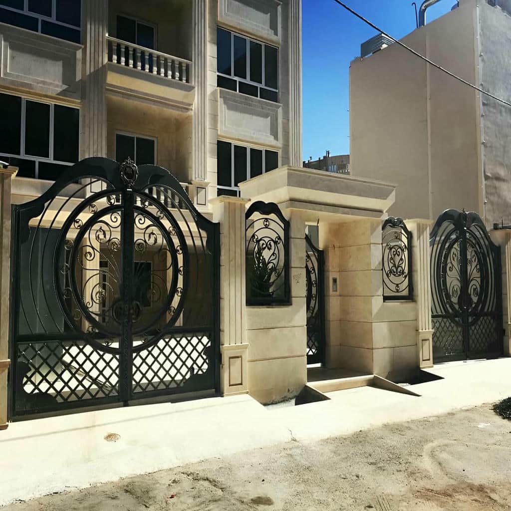 نصب درب CNC پنل فلزی با جک پارکینگی