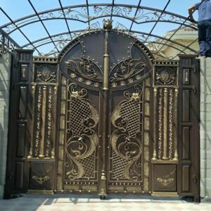 11 طرح درب پارکینگ فلزی دو لنگه